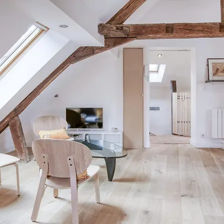 Là-haut - Wifi - Centre-ville *