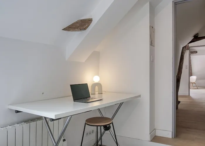 Là-haut - Wifi - Centre-ville Apartamento *