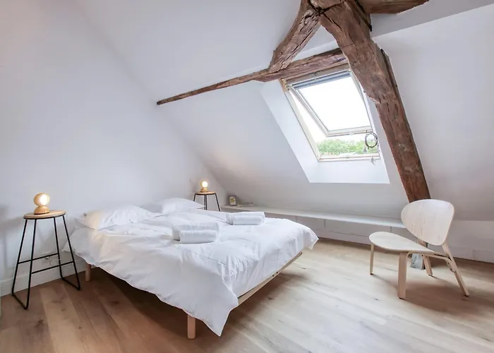 Appartement Là-haut - Wifi - Centre-ville *